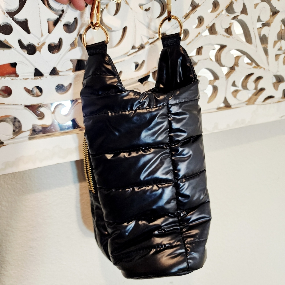 WANDERFULL Crossbody Hydro Bag Carrier & Strap Puffer Tote - Picture 10 of 16